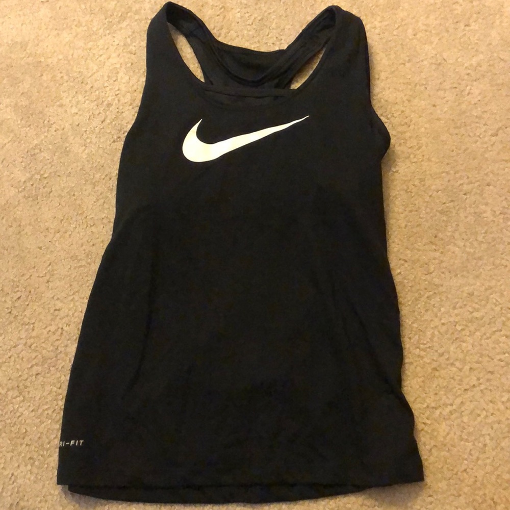 Girls Nike tank top